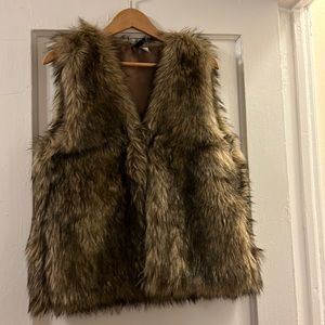 Faux Fur brown vest